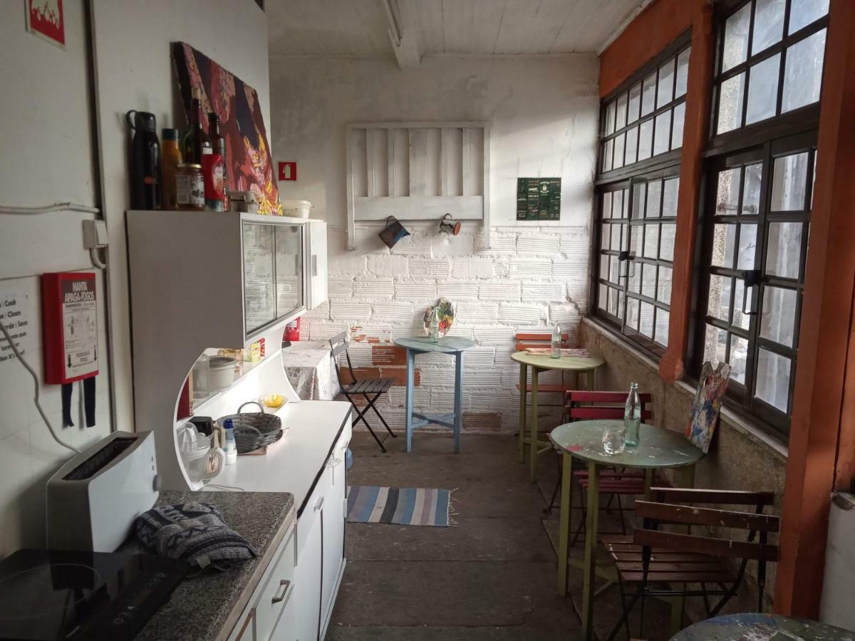 Family Adams House Hostel บรากา ภายนอก รูปภาพ